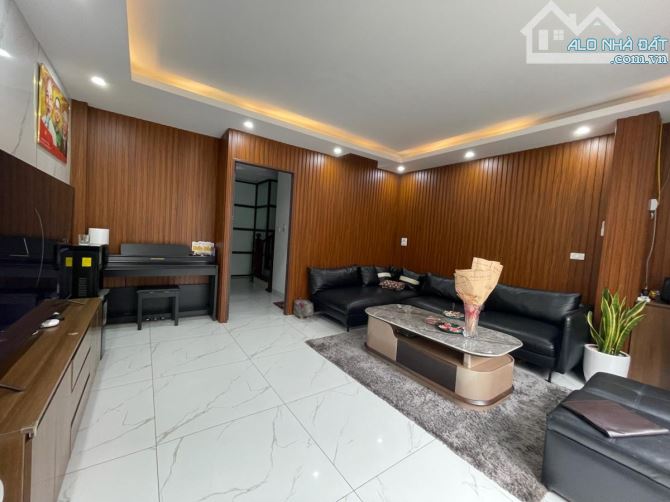BÁN GẤP NHÀ PHÂN LÔ QUANG TRUNG 50M2 MT5 7 TẦNG THANG MÁY KINH DOANH