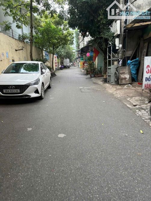Siêu phẩm phân lô, ô tô vào nhà, ngõ thông- 89m2 tại phố Trần Bình.