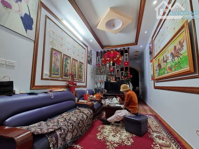 Bán nhà Lạc Long Quân Cầu Giấy Sổ 44/55 4 tầng giá nhỉnh 9,3 tỷ