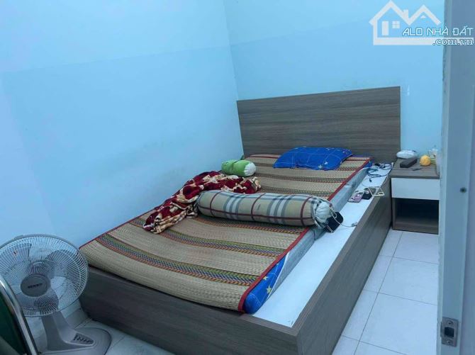 CH248 Bán căn hộ tầng 4 chung cư CT1 Vĩnh Điềm Trung