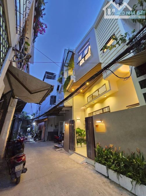 Kiệt Oto Lê Duẩn- Hải Châu MT 6m kiệt thông chỉ 4.4 tỷ