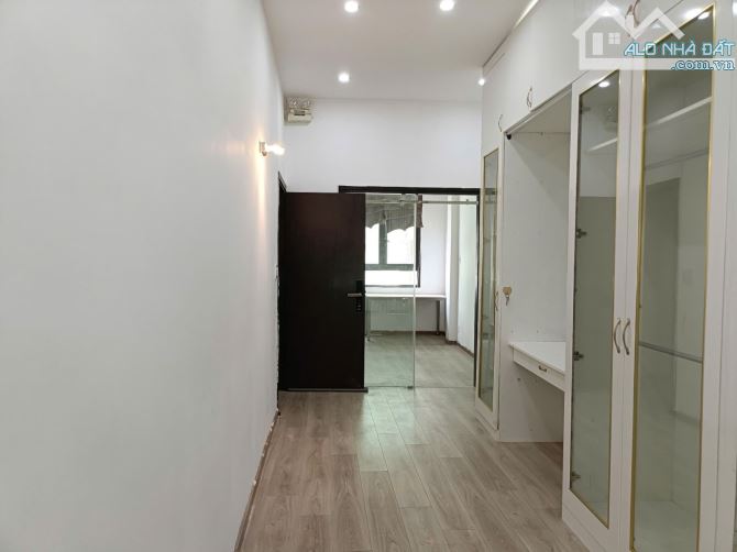 Chủ cần bán nhanh nhà 3 tầng kiên cố kiệt ông ích khiêm