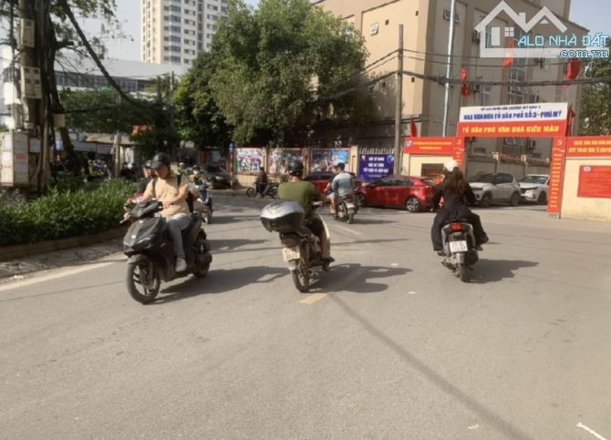 36.2 Tỷ/99 M2/5.1 M tiền/ Mặt Phố Mỹ Đình. 2 Mặt tiền