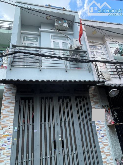 Bán nhà HXH Chiến Lược, Bình Trị Đông, Bình Tân, 26m2 - 2 tầng, chỉ hơn 3 tỷ