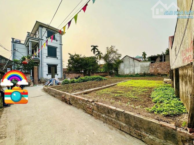 NHỈNH 2 TỶ SỞ HỮU NGAY 40M², MẶT TIỀN HƠN 4M NỞ HẬU NHẸ, SẴN SỔ TẠI THỤY HƯƠNG