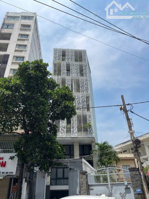Bán tòa nhà MT Nguyễn Hữu Cảnh hầm 7 tầng.DTS 1430m2, HĐT 352tr giá 88 tỷ