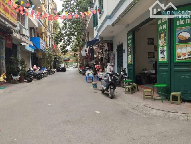 BÁN TT THANH XUÂN BẮC,ÔTÔ ĐỖ CHÂN CẦU THANG,NHÀ ĐẸP FULL NT Ở NGAY,72M,2PN,2WC,GIÁ 2,59 TỶ - 10