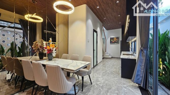 Nhà Gần Chợ, Trường Học, Siêu Thị, Phú Mỹ Hưng – Khu Dân Trí Cao, Không Quy Hoạch – 6,45 T - 10