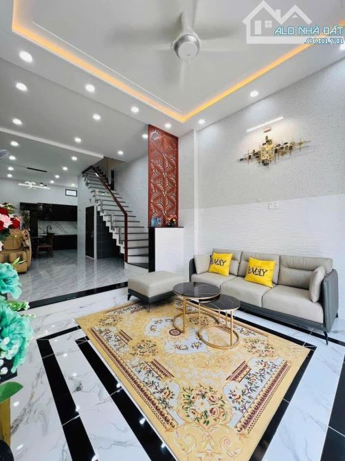 Bán căn nhà ở đường Hà Huy Giáp, phường Thạnh Lộc, quận 12, giá 2 tỷ 300 triệu. - 10