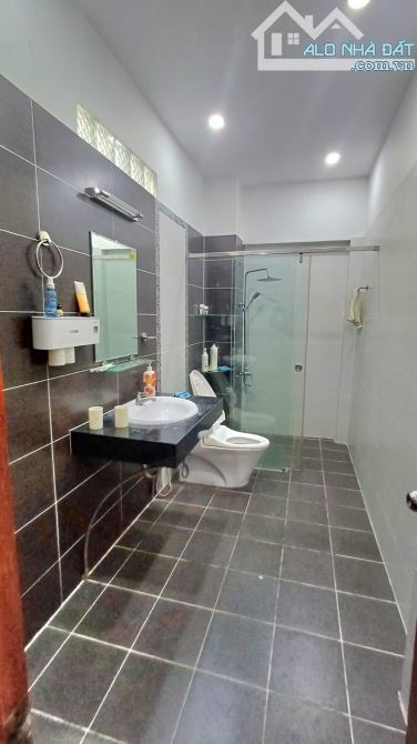 Bán Nhà Hẻm xe Hơi Gò Vấp-70m2-5Tầng-4PN-Giá 10.6 Tỷ - 10