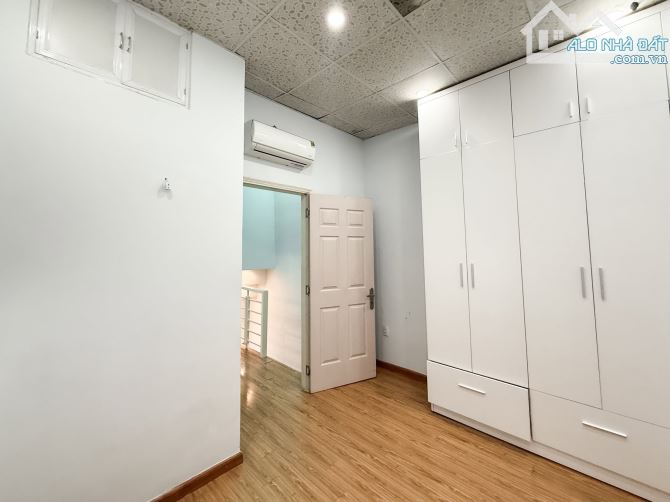 🔥 NHÀ 2 MẶT HẺM - BẠCH ĐẰNG, P15 BÌNH THẠNH - VUÔNG VẮN, NỞ HẬU - CHỈ 4.35 TỶ TL🔥 - 10