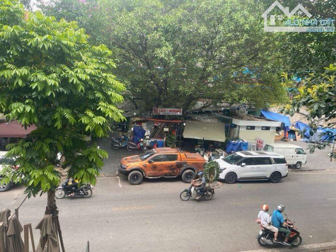 MẶT PHỐ CỔ PHÙNG HƯNG, Lô góc 3 thoáng, 5 tầng 2 TM. 102m2, MT 9.4m. Chỉ 130 tỷ! - 10