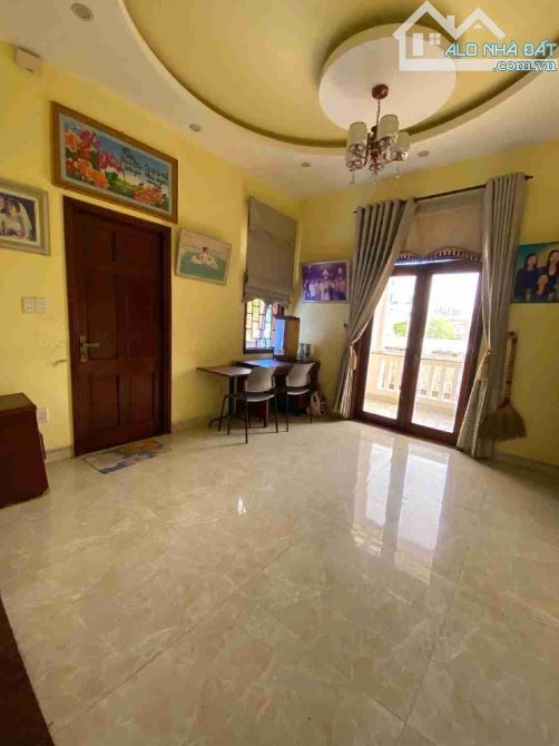 CHỈ NHỈNH 7 TỶ XÍ XI CÓ NGAY CĂN BIỆT THỰ DIỆN TÍCH 200M2 SIÊU ĐỈNH - 10