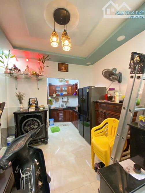 Bán nhà Đ. Bình Đông, Phường 14, Quận 8: 47m2, 2 tầng, Nở hậu, hẻm xe hơi, chỉ 3,95 tỷ - 10