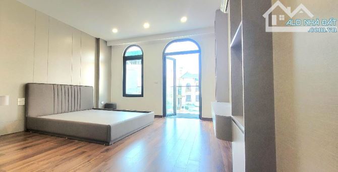 Bán nhà ngọc trì , thạch bàn , long biên 50m2 xây 7 tầng , thang máy gara ôtô - 11