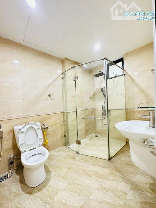 CỰC HIẾM HOÀNG HOA THÁM 9.5 Tỷ 45m 5T MT 6m ÔTÔ ĐỖ CỔNG MẶT TIỀN BỆ VỆ THIẾT KẾ ĐẲNG CẤP - 11