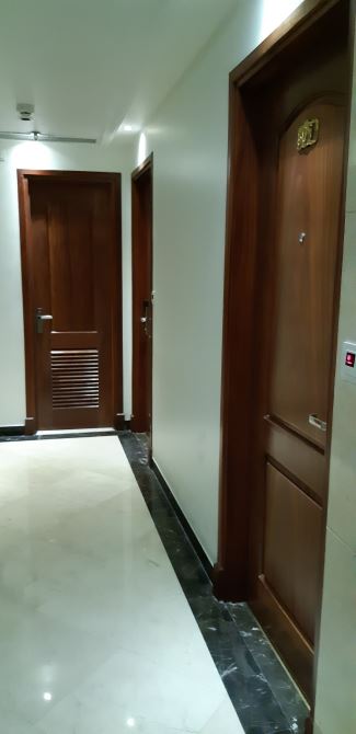 Bán khách sạn mặt phố Hàng Gai chủ diện tích 127m2 xây 9 tầng, 28 phòng giá 105 tỷ - 1