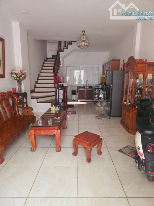 Bán Nhà Lạc Long Quân Tây Hồ-Oto Kinh Doanh Gần Hồ Lote-51m 5 tầng Mt 4m giá 17,6 Tỷ - 1