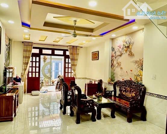 BÁN NHÀ KHU PHÂN LÔ, XE HƠI NGỦ TRONG NHÀ, NGAY LÝ PHỤC MAN CHỈ 5.6 TỶ - 1