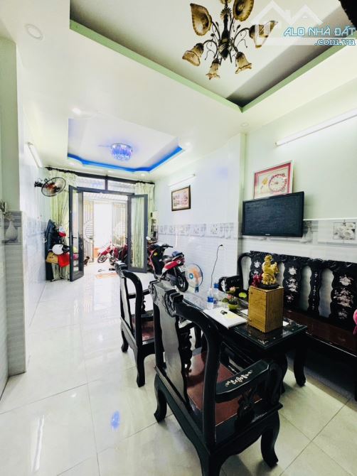 BÁN NHÀ - TÊN LỬA - AEON BÌNH TÂN - 52M2 - HẺM 4M - AN NINH - CHỈ 4.29 TỈ - 1
