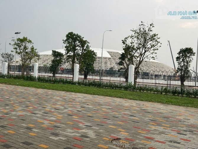 📌ĐÍCH THỰC CHÂN CẦU ĐÔNG TRÙ 44,5 m  fun THỔ CƯ 📌MẶT TIỀN RỘNG - NHÀ ĐẸP - Ô TÔ VÀO NHÀ - 1