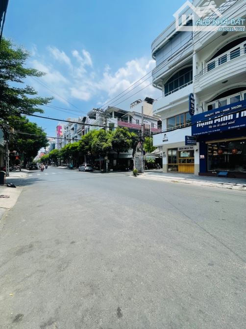 ĐỦ DUYÊN RƯỚC NGAY NHÀ HẺM 8M KHU VIP BÀU CÁT, TÂN BÌNH - 5 TẦNG – NHỈNH 12 TỶY - 1