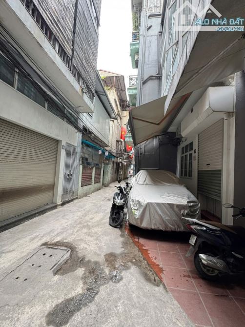 Bán đất tặng nhà 5 tầng Thái Hà 125m 5 tầng mặt tiền 8.6m giá 30 tỷ Đống Đa. - 1