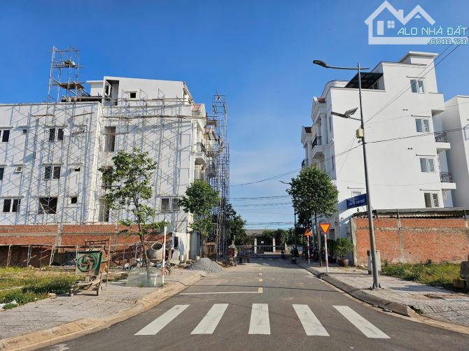 CHÍNH CHỦ CẦN RA NHANH LÔ ĐẤT NGAY SÂN BAY LONG THÀNH, GIÁ 800TR, FULL THỔ CƯ, SỔ CÓ SẴN - 3
