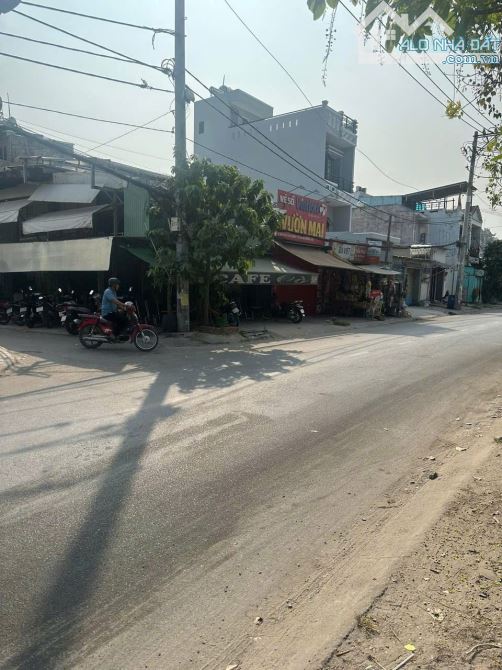Bán lô đất APĐ 09, đường đẹp giá rất tốt. 1 lô duy nhất - 1