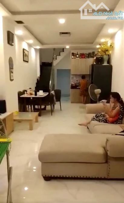 (N4*D40)NHÀ HXH ĐƯỜNG THÍCH QUẢNG ĐỨC, P5, PN, DÒNG TIỀN ỔN ĐỊNH 300TR/NĂM GIÁ 112TR/M2 TL - 1