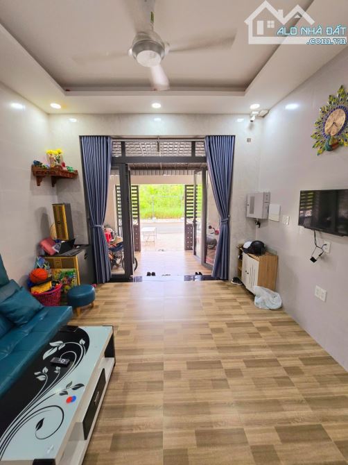 💥 NHÀ PHỐ 52M2, 2 TẦNG, VUÔNG VỨC, ĐƯỜNG Ô TÔ 10M, GẦN CHỢ LONG PHƯỚC - 1