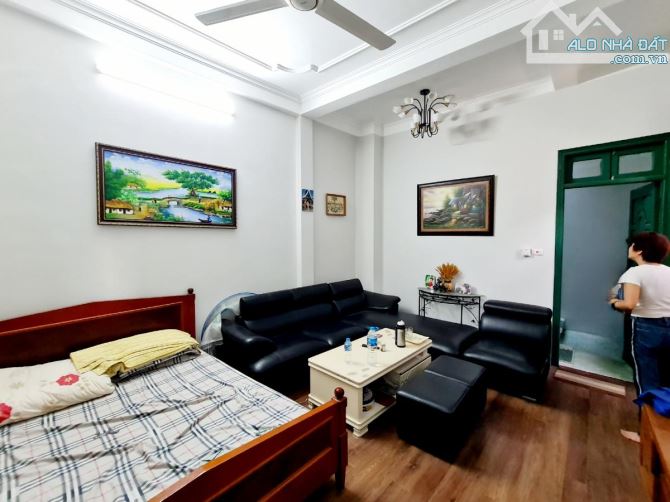 Nhà phố Thanh Nhàn, Cách 1 nhà ra phố, Ngõ thông rộng, DT 32m2, MT 4.2, Giá nhỉnh 7 tỷ - 1