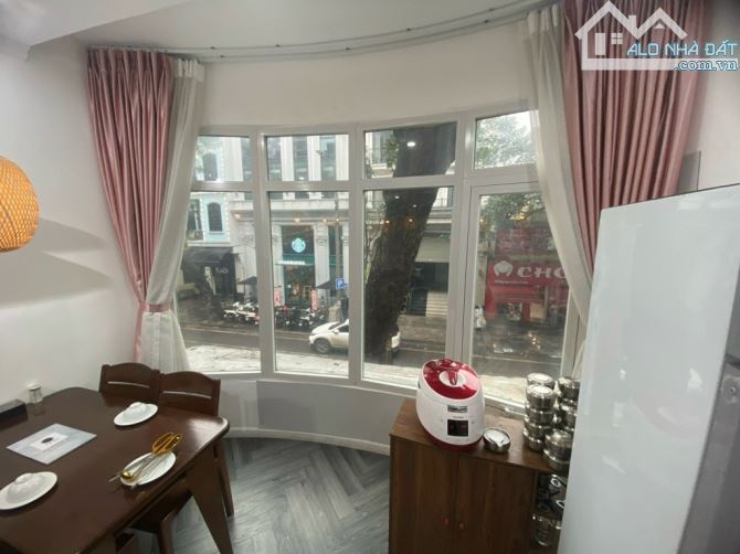 MẶT PHỐ NGUYỄN HỮU HUÂN- DÒNG TIỀN 50TR/1 THÁNG- MT 4.2M ,37M*5 TẦNG ,GIÁ CHÀO 32 TỶ - 1