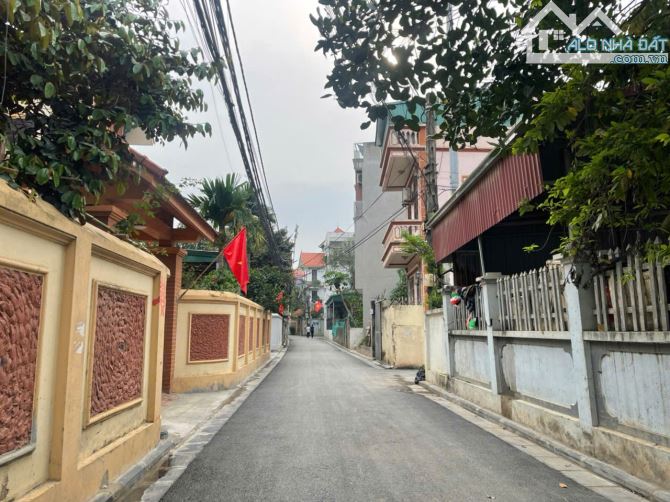 Bán nhanh mảnh đất 81m2 Tại Yên Hà Hải Bối Đông Anh HN Ngõ Thông - 1