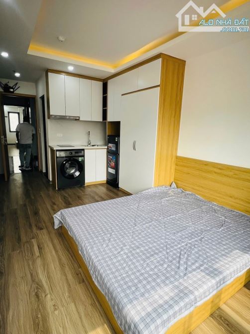 CCMN THỊNH QUAN-  MẶT NGÕ TRUNG TÂM - Ô TÔ - 70M- 7 TẦNG THANG MÁY - DÒNG TIỀN 80 TRIỆU/T - 1