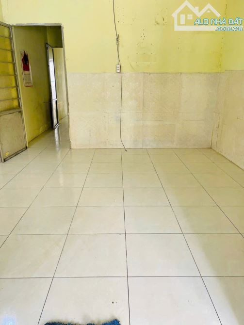 Cho thuê nhà C4 hẻm xe hơi đường 339 phường Phước Long B thành phố thủ đức - 1