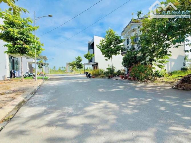 🌱  Bá.n Nền - Đường D15 - Khu Dân Cư Hồng Loan 6A - Nền Đẹp Không Vướn - 1