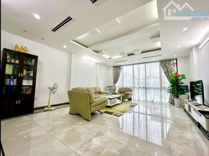 Bán nhà Phân Lô-Nguyễn Xiển-50/55m2 xây 9 tầng, thang máy , mặt tiền 5.5. Giá thương lượng - 1