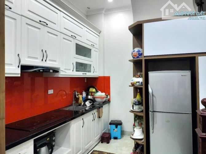 Bán NR đẹp tại Ngô Thì Nhậm, 8,7 tỷ, 51m2, 4PN, 3WC, nhiều tiện ích - 1