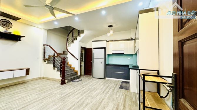 NHÀ ĐẸP - VỪA TIỀN - NGÕ NÔNG - Ô TÔ ĐỖ CỬA. - 1