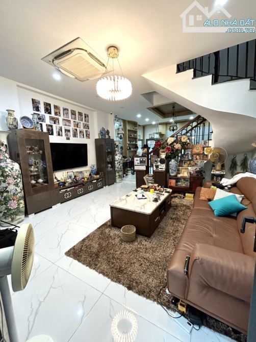 TRẦN XUÂN SOẠN – P.TÂN KIỂNG - QUẬN 7 -DT: 7.2*16M- 14 TỶ 9 - 1