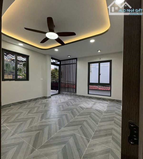 Nhà Mới Vào Ở Liền, Hẻm 958 Hậu Giang, Q6, 7,3x10,3. 3 Lầu, 6.1 Tỷ , LH : Kim Hữu - 1