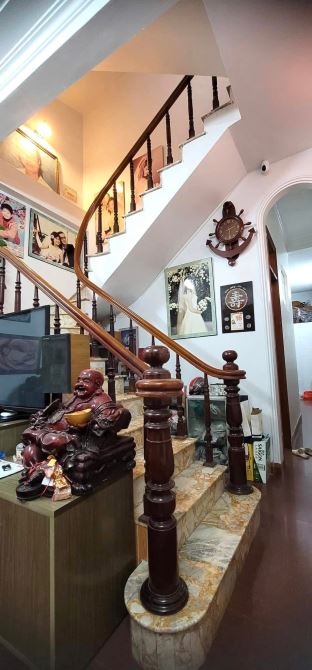 CHỦ NHÀ CẦN BÁN NHÀ GẦN PHỐ TRUNG VĂN - NAM TỪ LIÊM - VỊ TRÍ ĐẸP - DT 68M - 4 NGỦ. - 1
