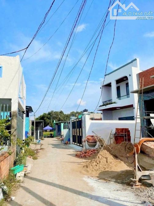💥Căn nhà cấp 4 mới xây dựng giá 1tỷ050 shr ,ấp bình tiền 1 xã Đức Hoà,Long An - 1