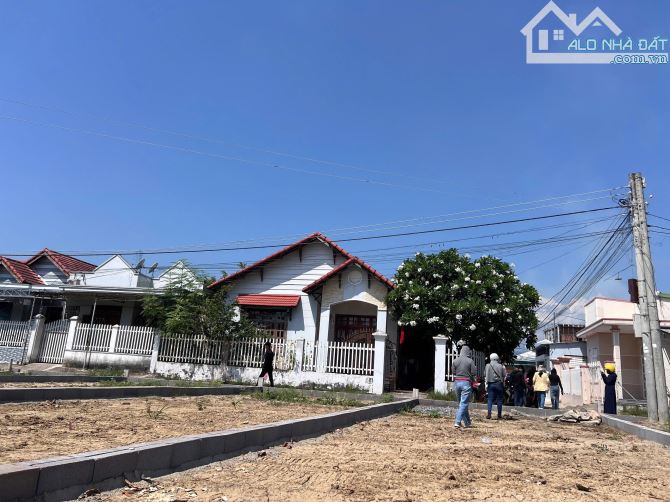 Bán đất Diên Toàn đường oto khu dân cư gần QL1 giá rẻ - 1