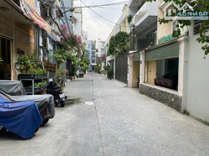 Bán nhà 2 MT Hoàng Sa hẻm NKKN ngang 4m 4 tầng Giá chỉ 27 Ty TL - 1