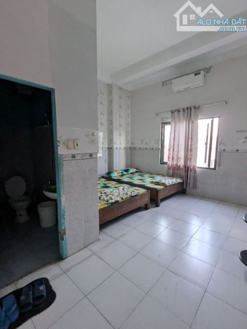 🎉🎉Nhà nghỉ hai mặt tiền một mặt tiền đường 10m5 một mặt tiền Kiệt 3 m. - 1