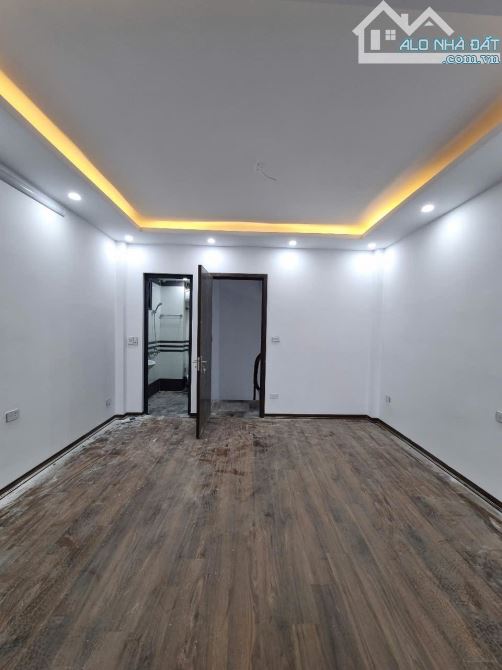 Bán Gấp Nhà Đại Linh, Ngọc Trục, Đại Mỗ, 35m, 5T, Giá 5.8 Tỷ, 15m Ra Ô TÔ - 1