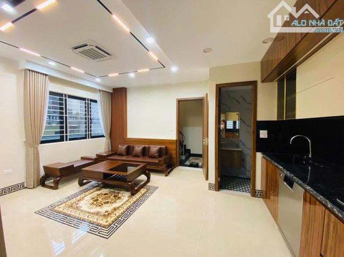BÁN NHÀ MẶT PHỐ CỰ LỘC - LÔ GÓC - THANG MÁY - 32M - GIÁ 14.2 TỶ - 1
