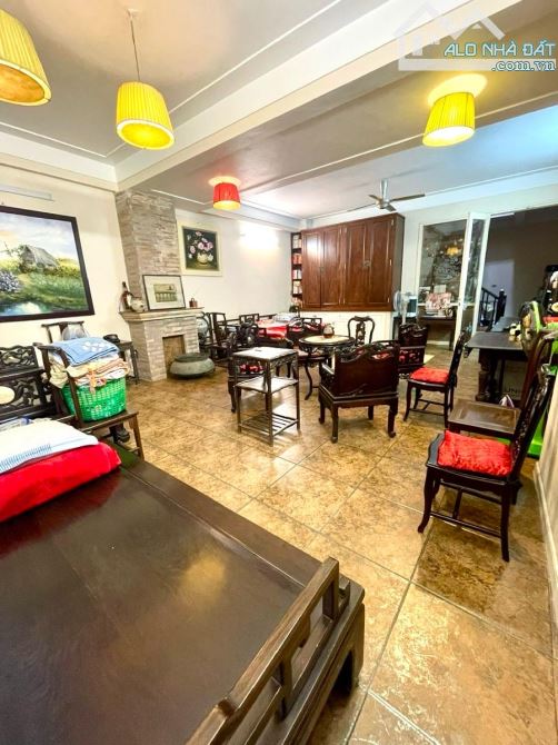 NHÀ 4T GẦN MP HOÀNG HOA THÁM TÂY HỒ THÔNG SỐ VÀNG ÔTÔ VÀO CỔNG 80M2 MT 6M 19 TỶ - 1